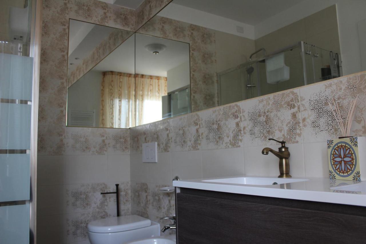 B&B Villa Lilla Σαν Μπενεντέτο ντελ Τρόντο Εξωτερικό φωτογραφία