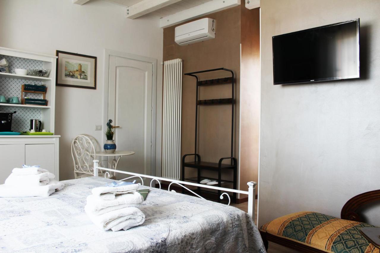 B&B Villa Lilla Σαν Μπενεντέτο ντελ Τρόντο Εξωτερικό φωτογραφία